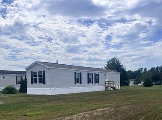 101 Scenic Dr, Belmont, NH 03220