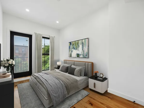 583 Putnam Avenue image 5 of 14