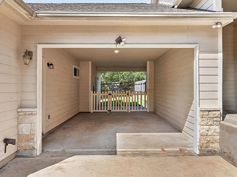 1002 Castile Rd #A — Photo 3
