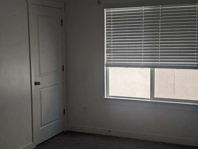 504 S Pegasus Way — Photo 22