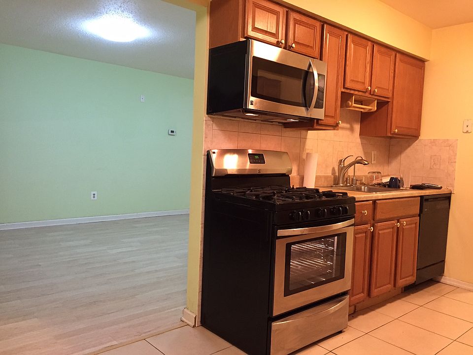 Kitchen with new appliances