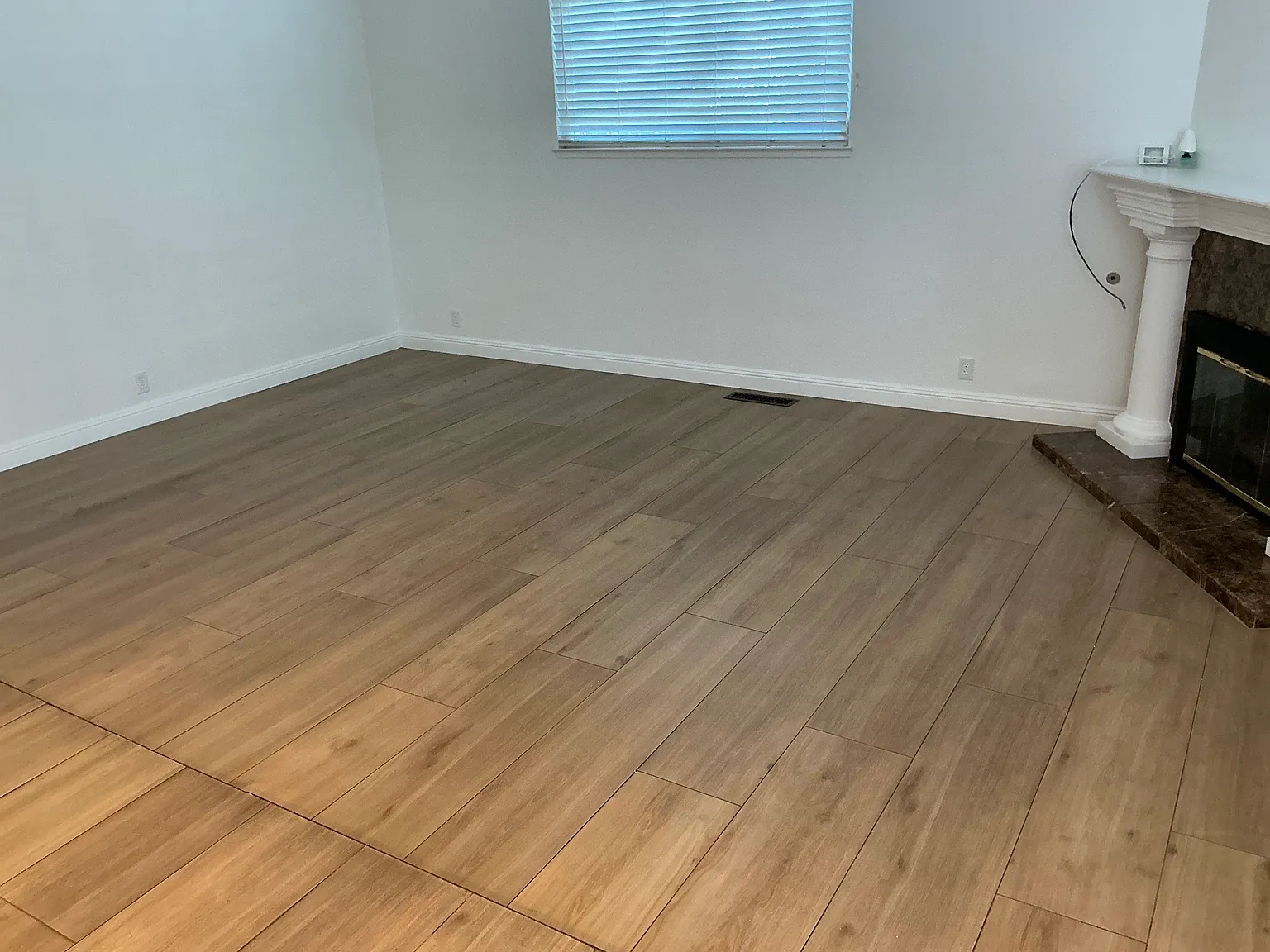 5 bed, 2.5 bath, 2922 sqft, $6,000 — Photo 1