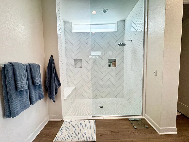 3609 Ambassador Dr — Photo 14