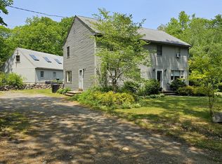 9 Lakeside Dr, Groton, MA 01450