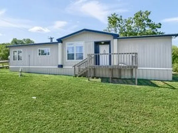 41 County Road 211, Gainesville, TX 76240