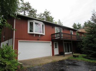 N7835 Kettle Moraine Dr, Whitewater, WI 53190