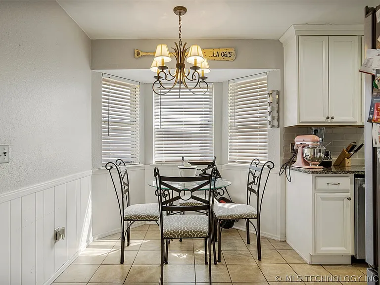8940 E 16th Pl — Photo 16