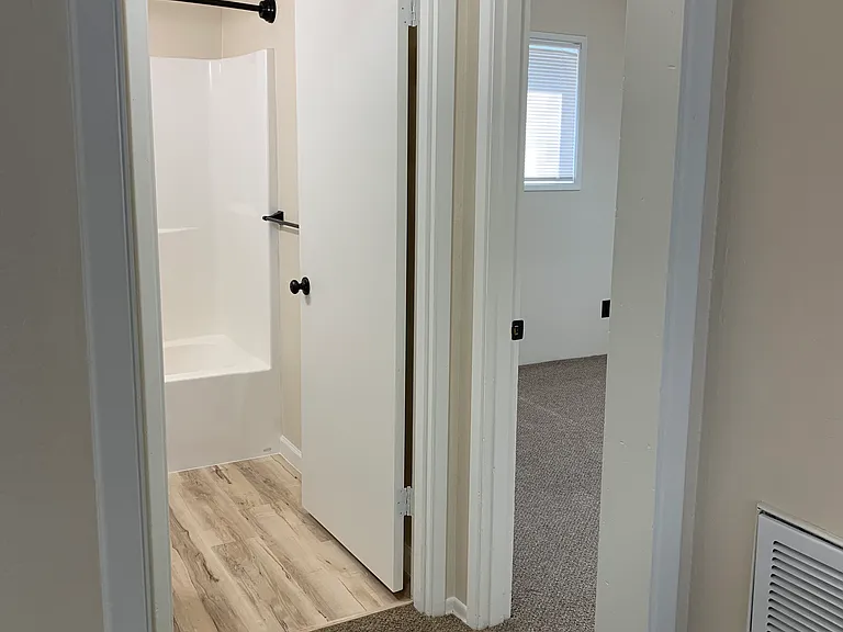 824 Pine St #3 — Photo 9