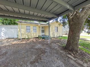707 S 13th St, Nederland, TX 77627