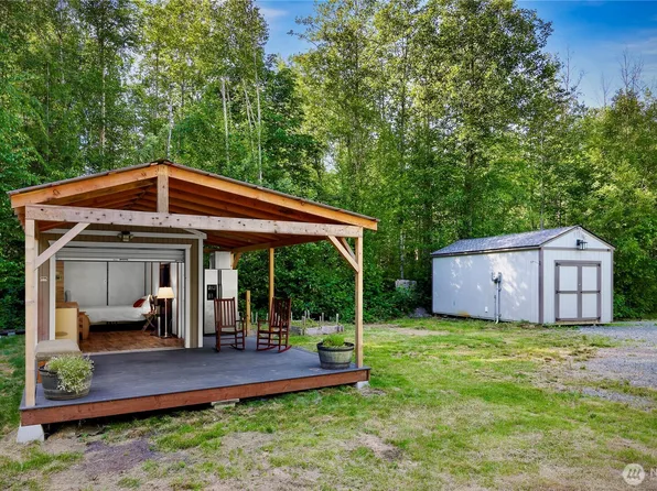 5950 Hoogdal Branch Road, Sedro Woolley, WA 98284