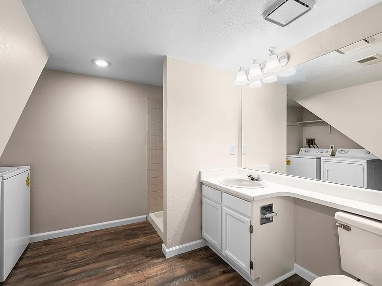 12665 Grove Ct — Photo 14