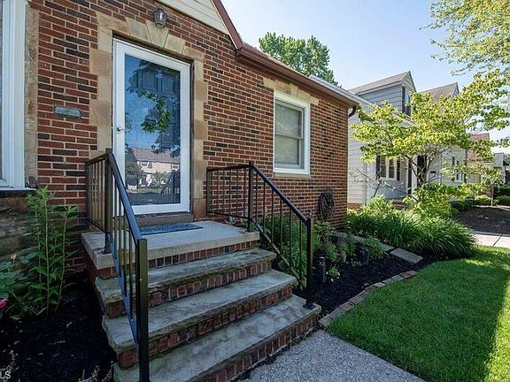 2nd image of 4083 W 215th St