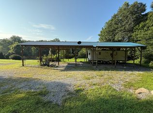 169 N Chisholm Creek Rd, Lawrenceburg, TN 38464
