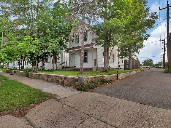2nd image of 12 16th Ave N
