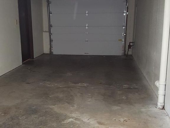 5th image of 7612 Longwood Ave