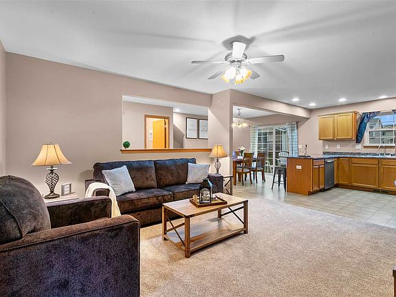 3rd image of 115 Alydar Dr