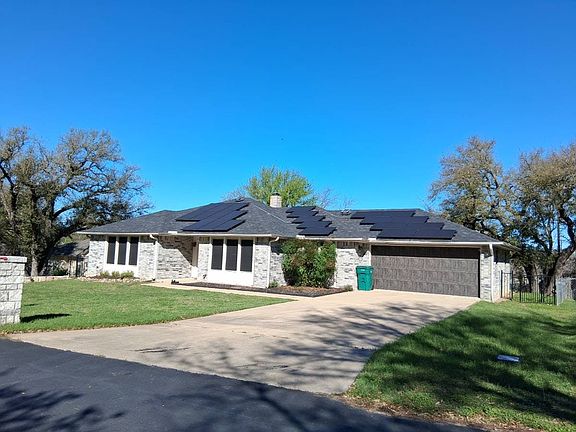 2nd image of 8 E Aztec Ln