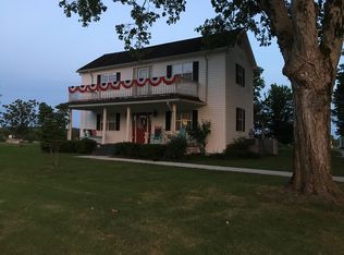 202 E Main St, Loretto, TN 38469