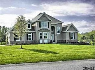 4 Callaghan Blvd, Malta, NY 12020