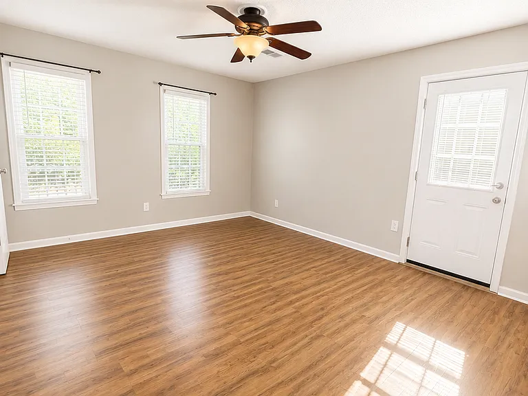 9 Dean Crest Ct — Photo 13