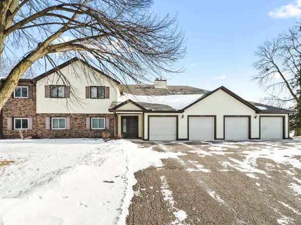 4322 Evergreen Dr #708, Saint Paul, MN 55127