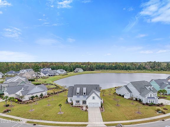2nd image of 5273 Barcroft Lake Drive