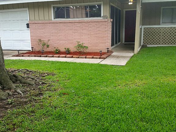 3rd image of 10223 Carlow Ln
