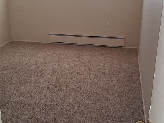5th image of 3059 Island Crest Way APT 13