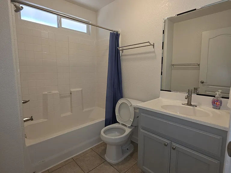 3212 Kay St #B — Photo 8