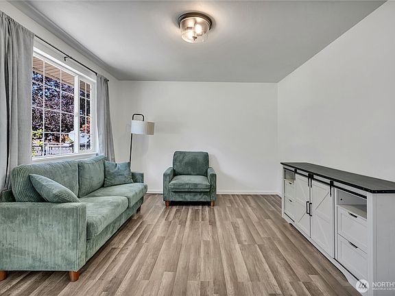 4th image of 5817 E M Street