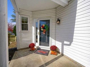 4979 Village Mews, Westerville, OH 43081