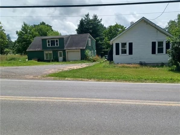 1538-40 County Route 12, Central Square, NY 13036