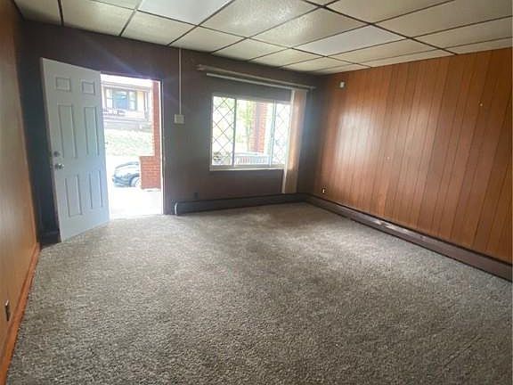 4th image of 2711 Jenny Lind St