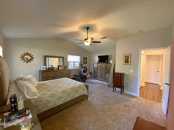 2nd image of 3381 N VICEROY Drive