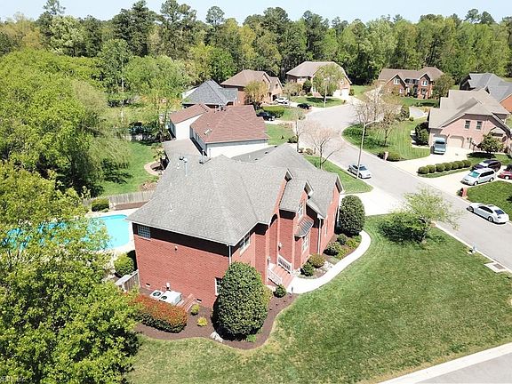 Vintage Estates is a small and quiet neighborhood of approximately 45 custom built homes. Attends all Great Bridge Schools: GB Primary, GB Intermediate, GB Middle and GB High.