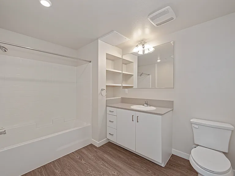 First Point Apartments — Photo 27