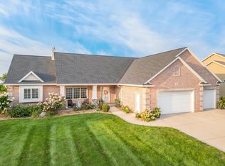 3663 Kendlewood Ct, De Pere, WI 54115