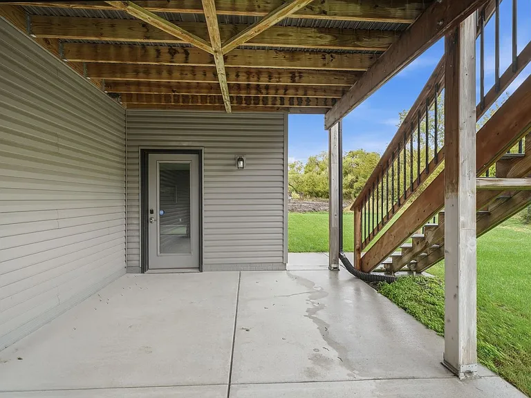 8920 Shadow Creek Ln — Photo 51