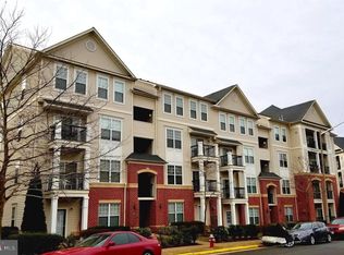 11375 Aristotle Dr #9-303, Fairfax, VA 22030