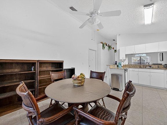 4th image of 1178 NW Lombardy Drive