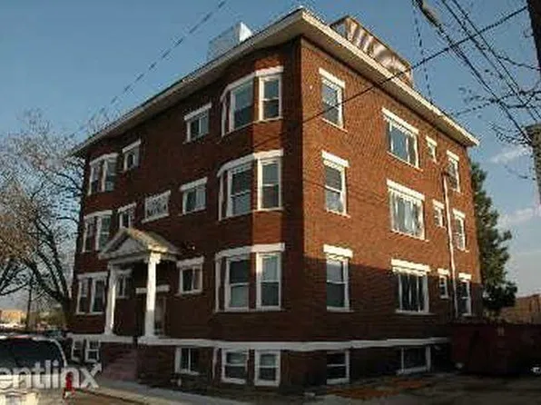 143 Cherry St SE APT 2, Grand Rapids, MI 49503