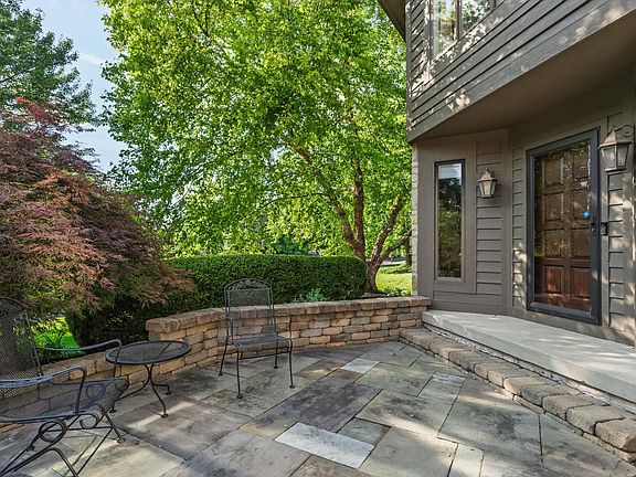 5th image of 8460 Davington Dr