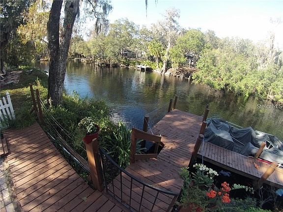 5th image of 11949 Riverhills Dr