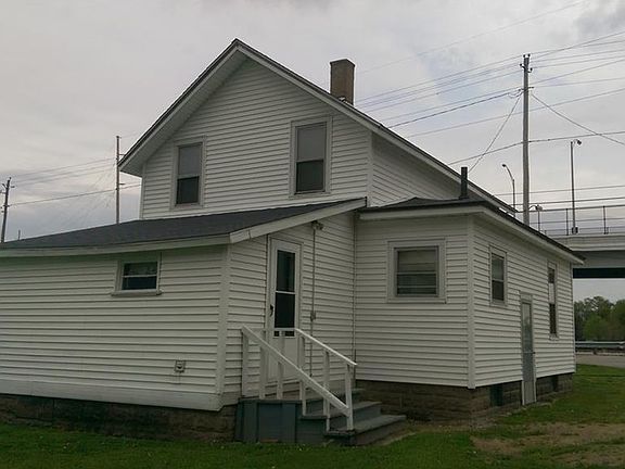 4th image of 510 Southwest St