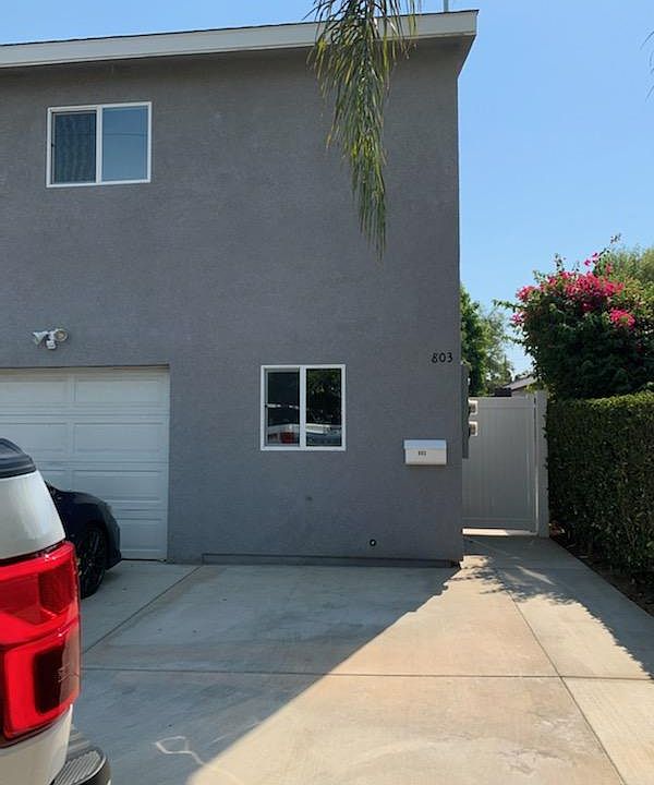 1st image of 803 S Kalisher St