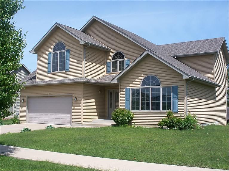 1st image of 1292 W 82nd Pl