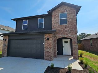 5677 Southwood Ave, Springdale, AR 72764