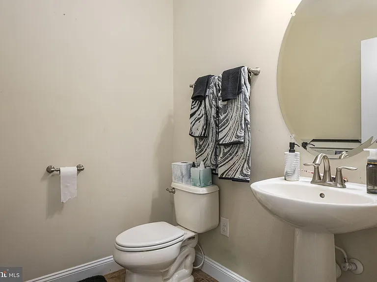 1417 Stockton Rd — Photo 19
