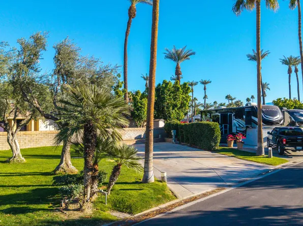 69411 Ramon Rd #13, Cathedral City, CA 92234