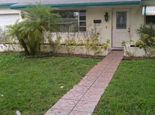 721 SW 68th Blvd, Pembroke Pines, FL 33023